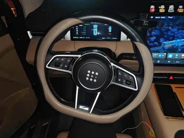 Landian E5 PLUS — Фото автомобиля 15