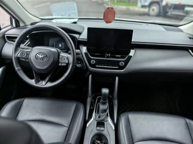 Toyota Corolla Cross — Фото автомобиля 13