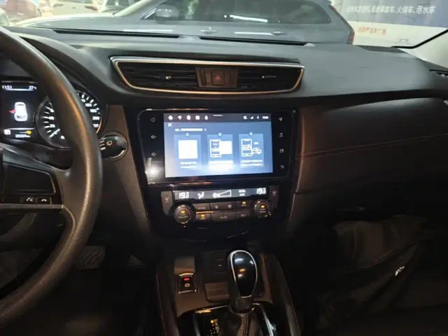 Nissan Qashqai — Фото автомобиля 12