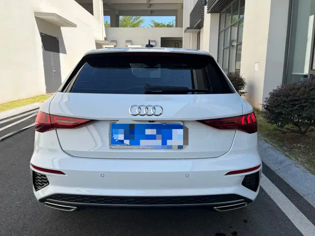 Audi A3 — Фото автомобиля 4