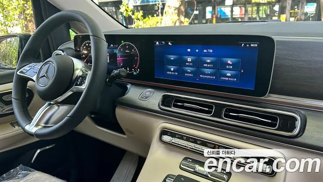 Mercedes-Benz V-Class — Фото автомобиля 18