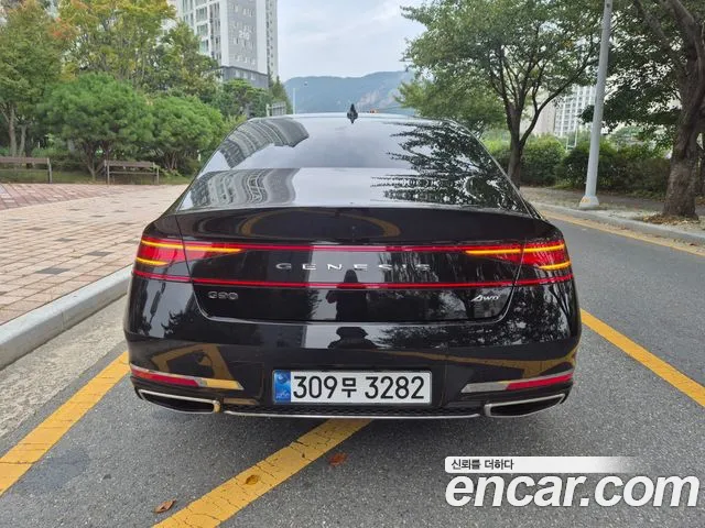 Genesis G90 Бензин 3.5 турбо AWD — Фото автомобиля 8