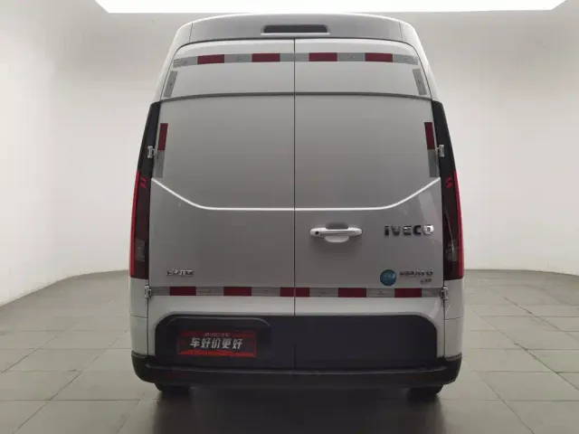 Iveco Juxing — Фото автомобиля 4