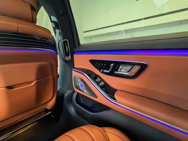 Mercedes-Benz S-Class — Фото автомобиля 13