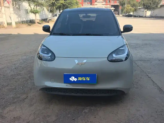 Wuling Bingo — Фото автомобиля 2
