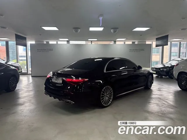 Mercedes-Benz S-Class W223 — Фото автомобиля 2