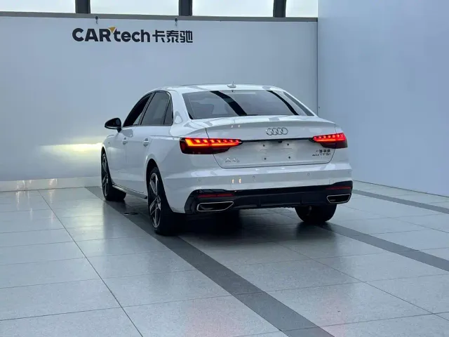 Audi A4L — Фото автомобиля 6