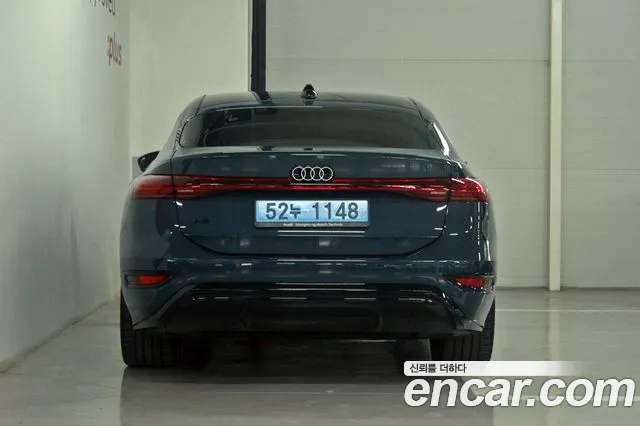 Audi A6 e-Tron — Фото автомобиля 4