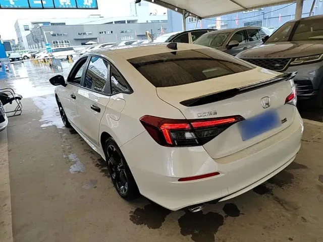 Honda Civic — Фото автомобиля 4
