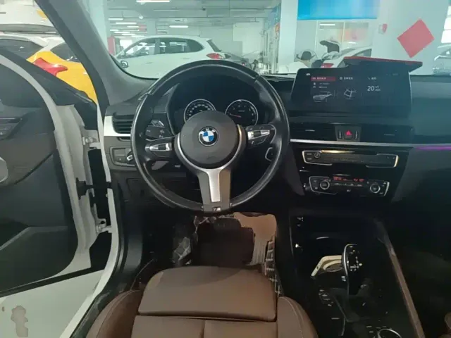 BMW X2 — Фото автомобиля 10