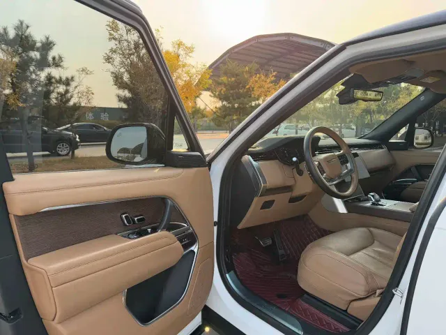 Land Rover Range Rover — Фото автомобиля 6