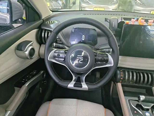 BYD Yuan PLUS — Фото автомобиля 10