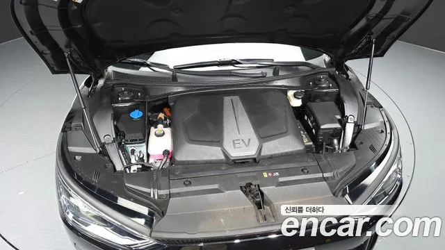 Kia EV6 — Фото автомобиля 6