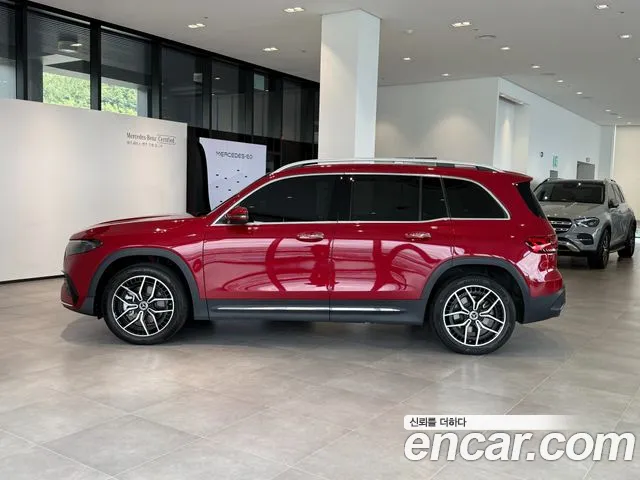 Mercedes-Benz EQB — Фото автомобиля 8
