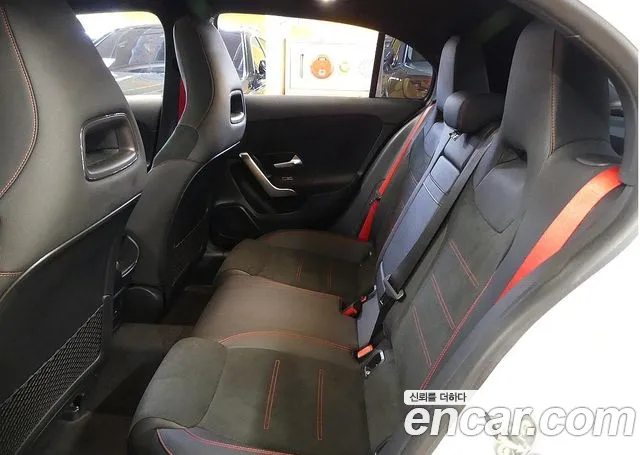 Mercedes-Benz A-Class — Фото автомобиля 18