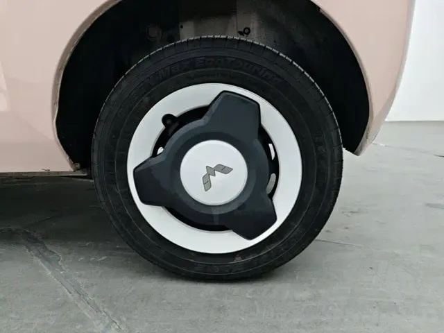 Wuling Hongguang Mini EV — Фото автомобиля 5