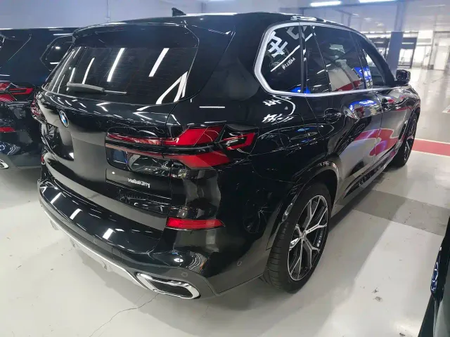 BMW X5 — Фото автомобиля 14