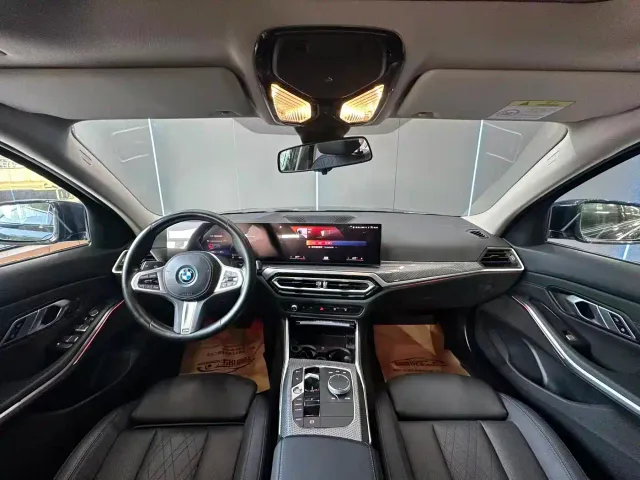 BMW i3 — Фото автомобиля 9