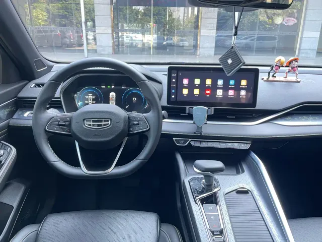Geely Xingrui — Фото автомобиля 23