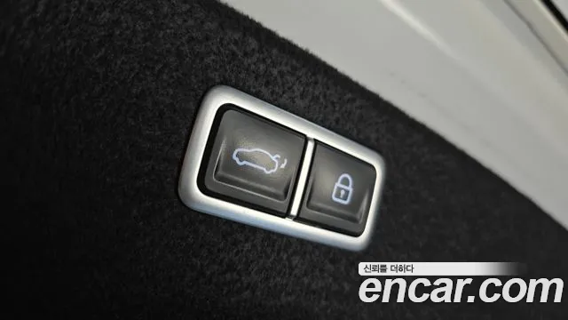 Genesis G80 Electrified G80 (RG3) — Фото автомобиля 20