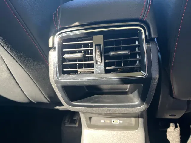 Skoda Karoq — Фото автомобиля 16