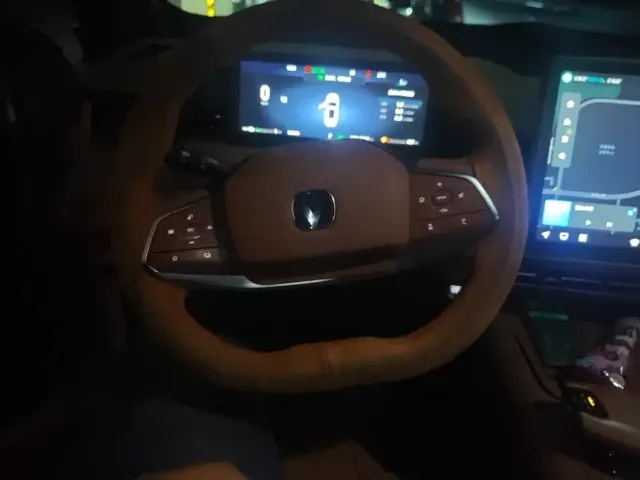 Changan UNI-Z — Фото автомобиля 15