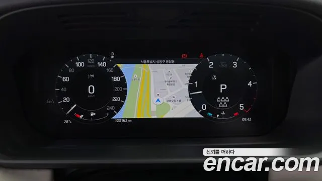 Land Rover Discovery — Фото автомобиля 8