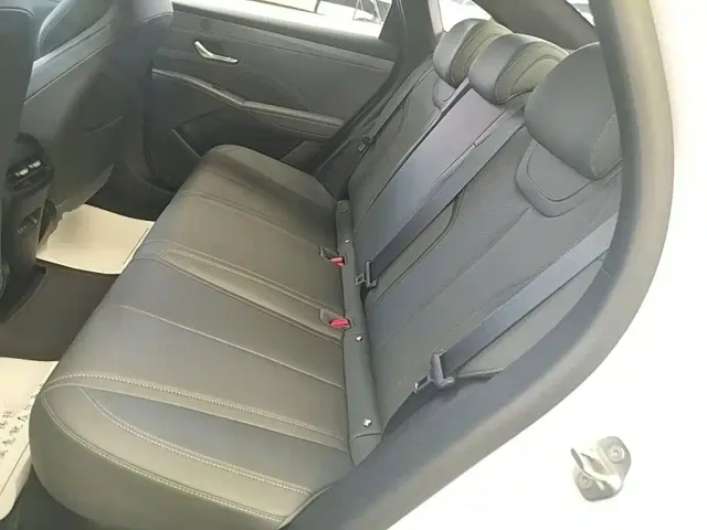 BYD Qin PLUS — Фото автомобиля 16