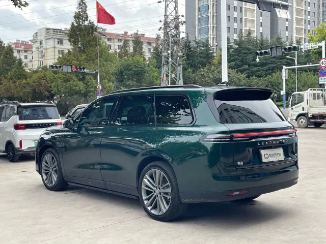 Leapmotor C16 — Фото автомобиля 9