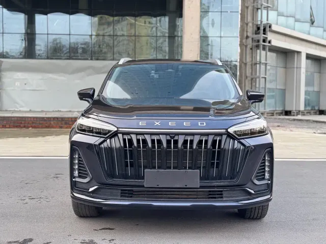 Exeed VX — Фото автомобиля 2