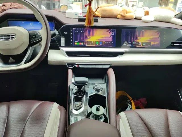 Geely Xingyue L — Фото автомобиля 5