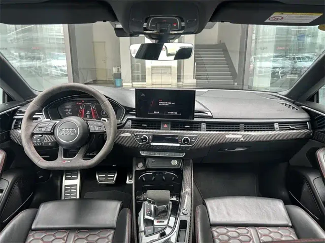 Audi RS 5 — Фото автомобиля 6