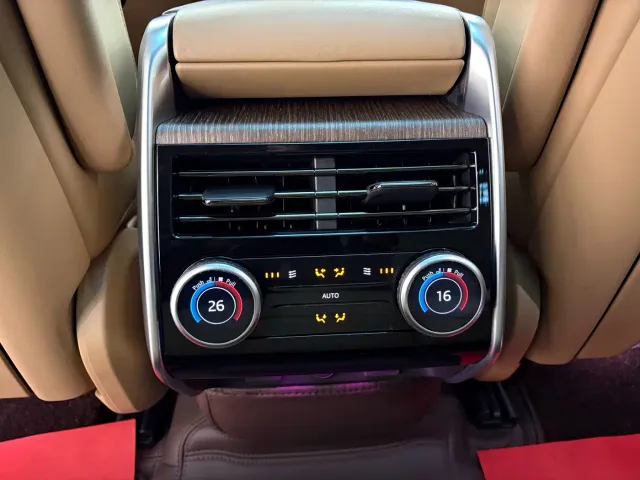 Land Rover Range Rover — Фото автомобиля 20