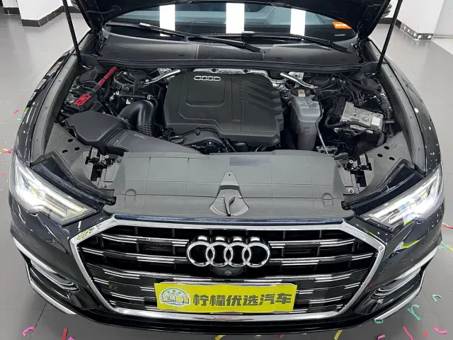 Audi A6L — Фото автомобиля 12