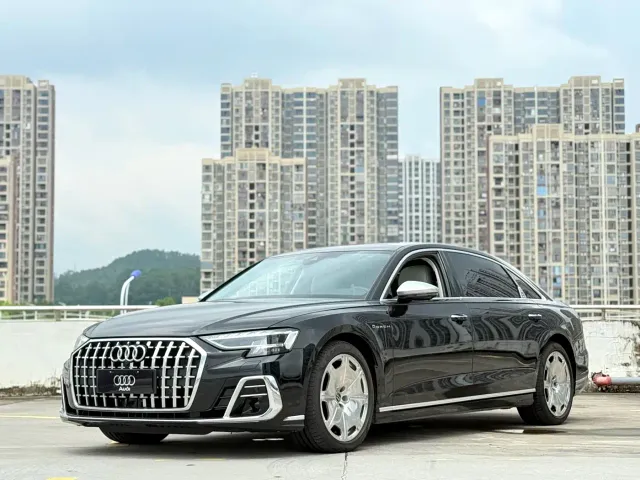 Audi A8 — Фото автомобиля 22