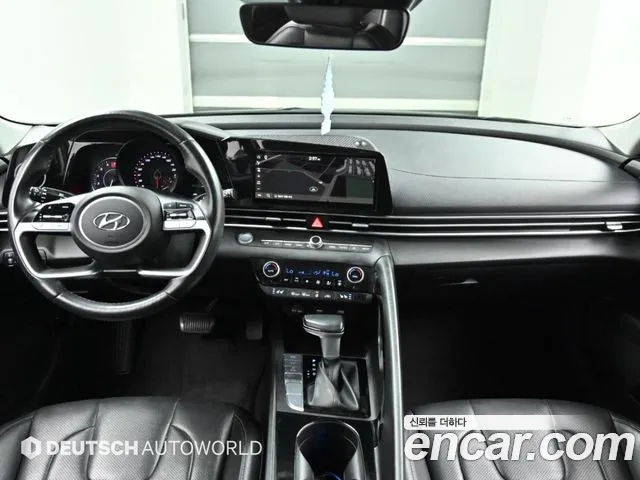 Hyundai AVANTE Avante (CN7) — Фото автомобиля 9