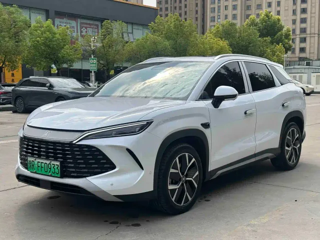 BYD Song L DM-i — Фото автомобиля 3
