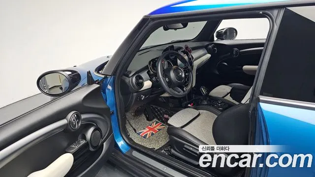 MINI Cooper Cooper Electric — Фото автомобиля 14