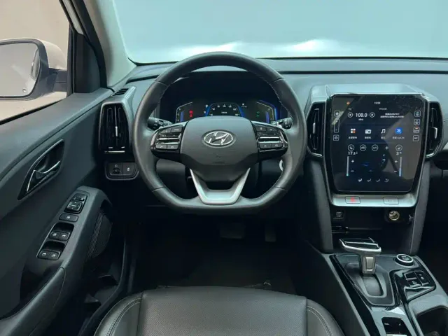 Hyundai ix35 — Фото автомобиля 19