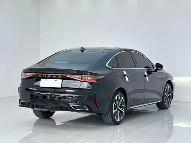 Chery Arrizo 8 — Фото автомобиля 9