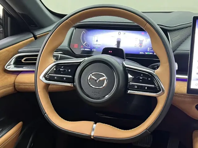 Mazda EZ-6 — Фото автомобиля 23