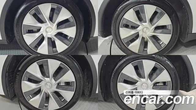 Tesla Model Y — Фото автомобиля 5