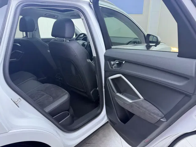 Audi Q3 — Фото автомобиля 21