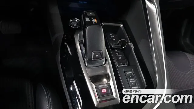 Peugeot 3008 — Фото автомобиля 9