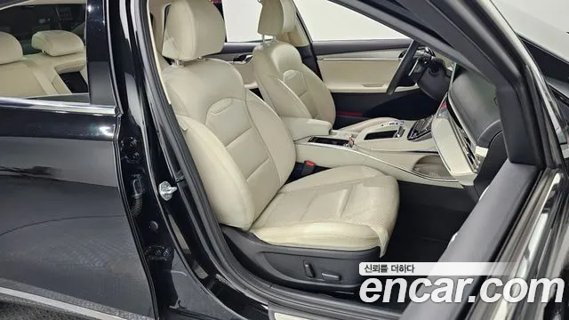 Hyundai Grandeur Grandeur (New) — Фото автомобиля 16