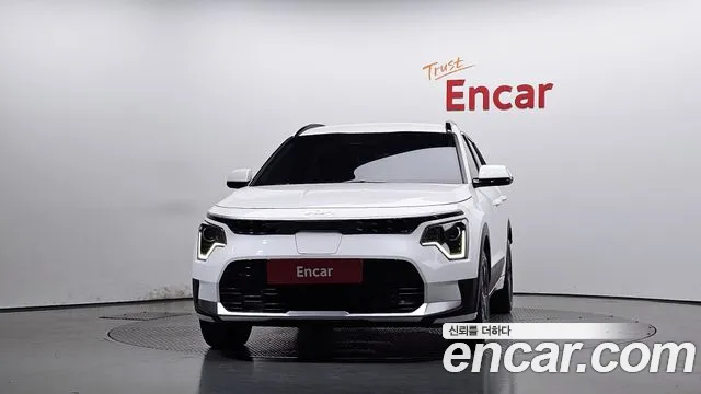 Kia Niro Niro (New) — Фото автомобиля 3
