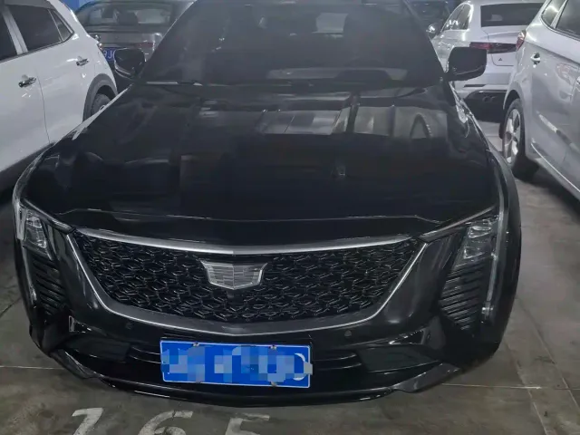 Фотография автомобиля — Cadillac CT5