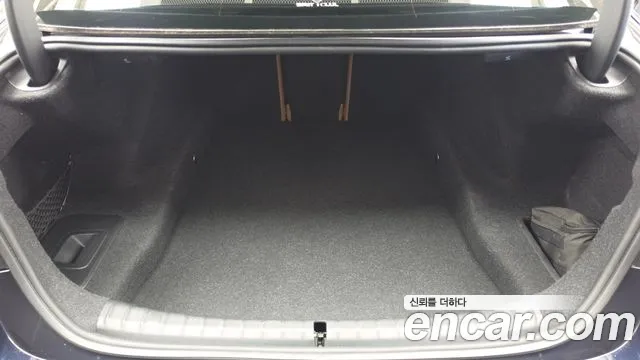 BMW 5 Series G30 — Фото автомобиля 20