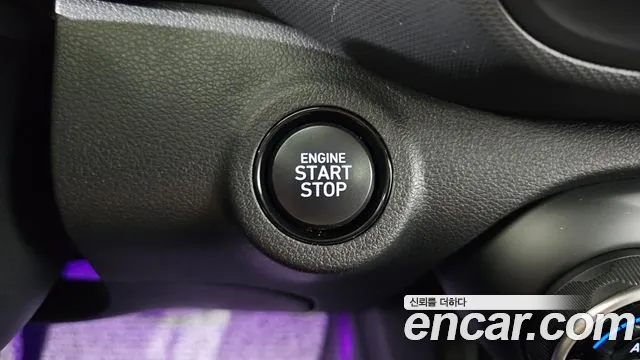 Hyundai Venue — Фото автомобиля 19
