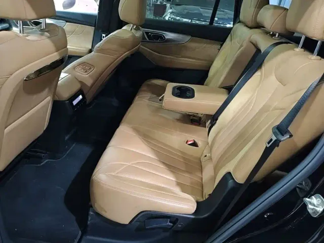 GAC Trumpchi ES9 — Фото автомобиля 16